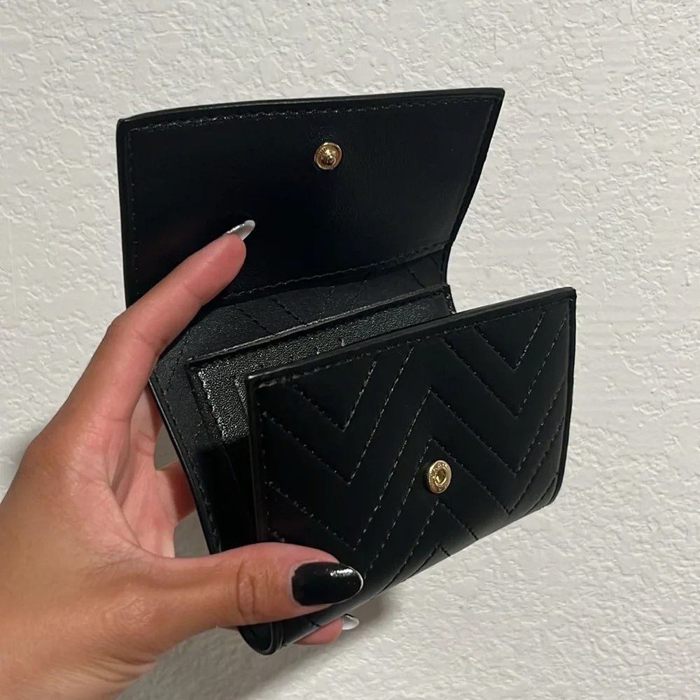 Designer wallet - Picture 4 of 10